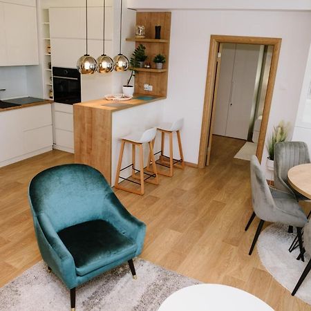 Lusso Apartman 苏博蒂察 外观 照片