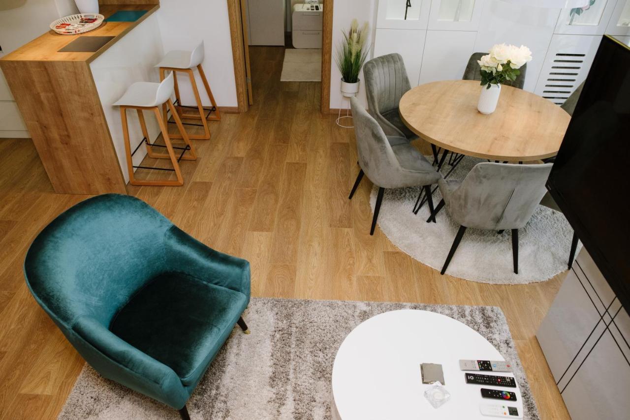 Lusso Apartman 苏博蒂察 外观 照片